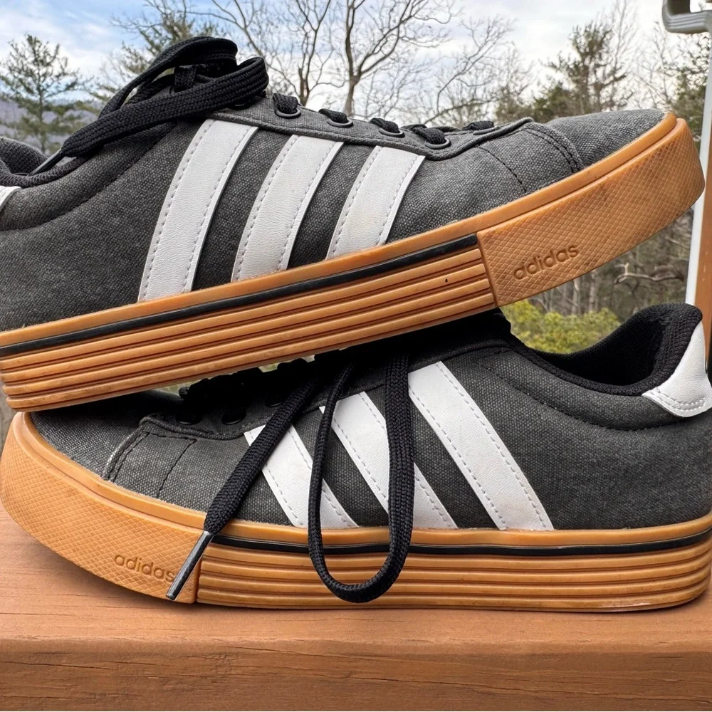 Adidas Daily Sneakers Gray Gum Sole Mens 7 EU 40